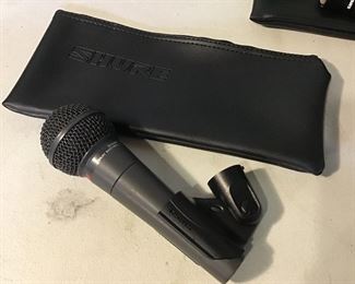 Shure Dymanic PE86L Michrophone w/Bag