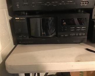 RCA Professional Series CD Changer - holds A LOT of CDs