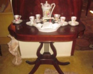 Vintage Mahogany Harp Base Card Table