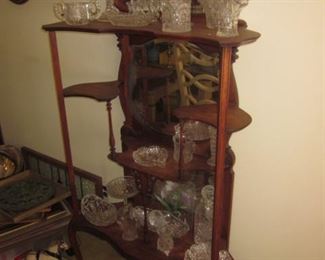 Antique Mahogany Mirrored Display Showcase