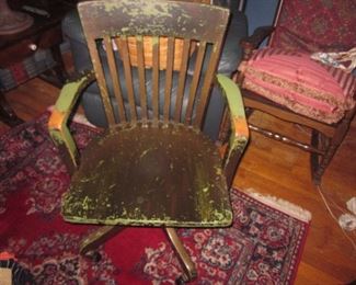 Vintage Desk Seating