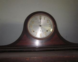 Sessions Mantle Clock 