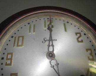 Sessions Mantle Clock 