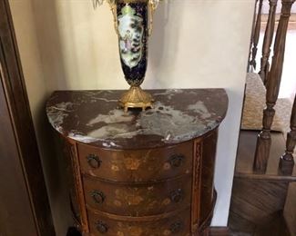ROUND FRENCH TABLE WITH DRAWERS