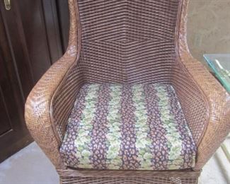 WICKER CHAIR