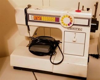 White sewing machine model 1505