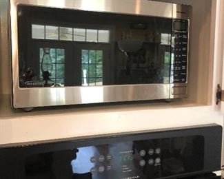 Stainless microwave 
