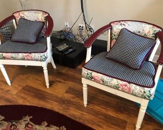 Matching side chairs 