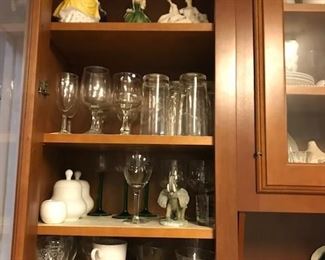 Glassware and Decorative Items.