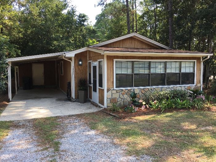 Lillian, Al. Spanish Cove Lots of Goodies!!!... starts on 10/11/2019