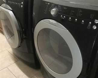 Maytag was her/dryer