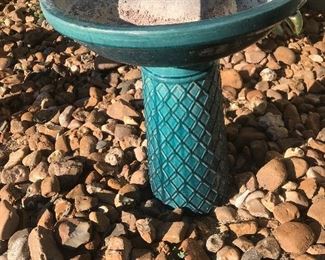Bird bath