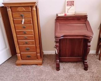 Standing jewelry box wooden secretary 