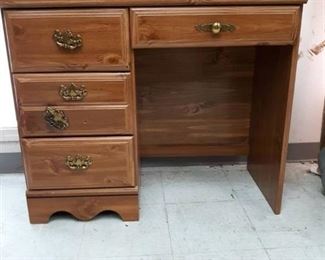 Composite Student Desk