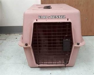 Medium Size Pet Kennel / Carrier