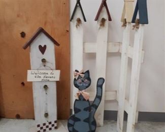 Wooden Stand Up Décor Pieces - Birdhouses, Cat
