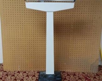 Floor Model Bathroom Scale