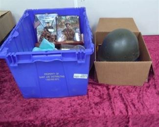 Marines Helmet Liner, Collectibles, Books