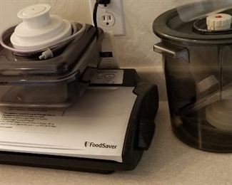 Foodsaver and small appliances for sale