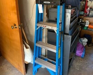 #46 Werner 4 foot blue ladder $40.00