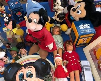 Tons of vintage Mickey Mouse treasures......