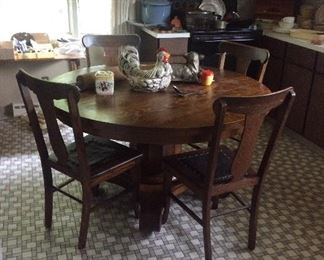 Oak table & chairs