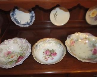 Fine porcelain bowls, German, etc