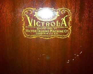 Victrola floor model