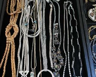 COSTUME JEWELRY 