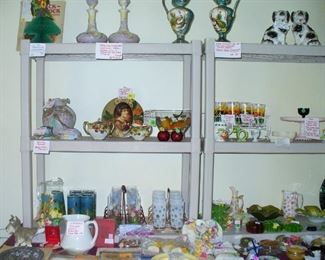 VINTAGE POTTERY, OLD FLUE COVER, CROTCHED PIECES AND LOTS OF MISCELLANEOUS GLASS 