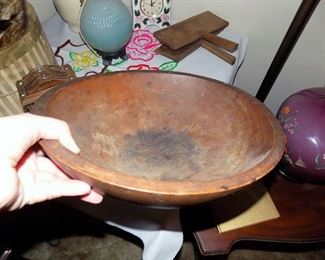 Vintage 1920'S-1930'S Munising primitive wooden bowl 13", maker's mark on bottom