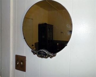 16" mirror by Nuree Companies, Maestro mirror