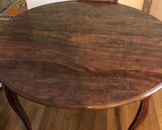 Round Dining Table with leaf
