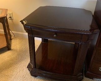 Broyhill End Table