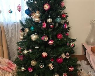 Christmas Antique Collectibles