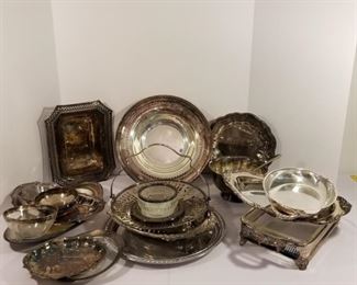 Vintage Silver Plated Serving Dishes
https://ctbids.com/#!/description/share/252783