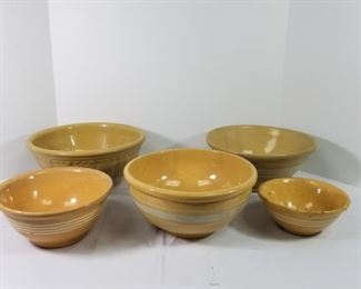 5 Vintage to Antique Yellow Ware Pottery Bowls https://ctbids.com/#!/description/share/252900