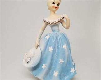 Lot 003
Vintage Cinderella Star Dress Planter Vase