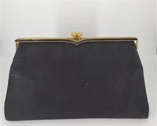 Lot 068
Vintage Coblentz Clutch Handbag w/ Tortoiseshell Mirror