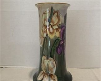 Lot 081
Handpainted Floral Vase