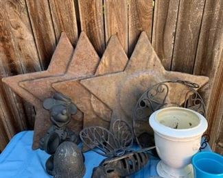 Garden Decor