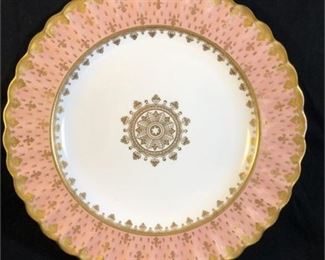 Lot 086
Rare Antique Copeland Pink and White Gilded Dinner Plate with Fleur-de-Lis
