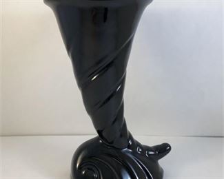 Lot 146
Vintage Frankoma Cornucopia Black Vase