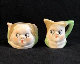 Lot 161
Miniature Vintage Porcelain Set