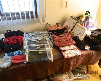 purses and wallets