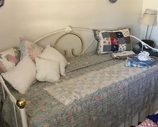 Nice day bed.