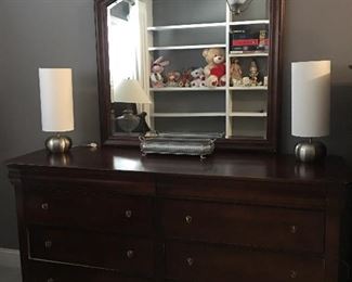 Solid Cherry Virginia House Dresser and mirror