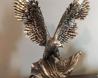 Metal eagle