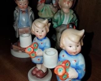 Figurines. 1950's Hummels