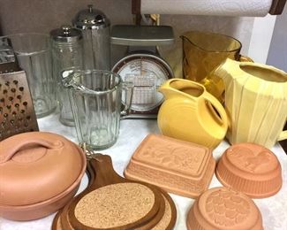 Vintage kitchen pieces 